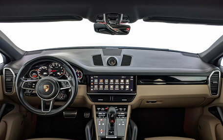 Porsche Cayenne III, 2022 год, 8 980 000 рублей, 14 фотография