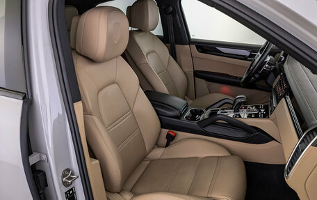 Porsche Cayenne III, 2022 год, 8 980 000 рублей, 23 фотография