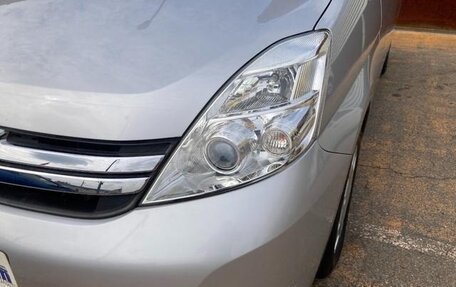 Toyota ISis I, 2014 год, 980 000 рублей, 9 фотография