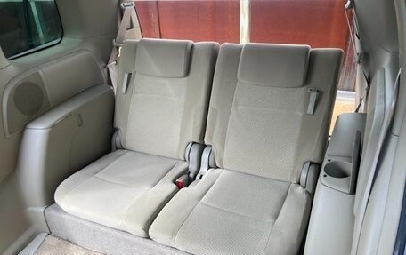 Toyota ISis I, 2014 год, 980 000 рублей, 20 фотография