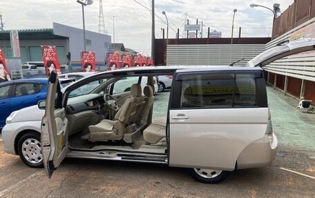 Toyota ISis I, 2014 год, 980 000 рублей, 37 фотография