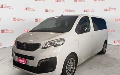Peugeot Traveller I, 2022 год, 3 360 000 рублей, 1 фотография