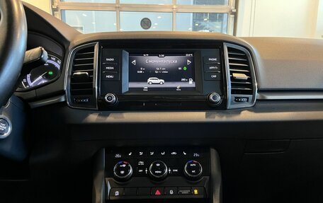 Skoda Karoq I, 2021 год, 2 424 000 рублей, 13 фотография