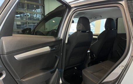 Skoda Karoq I, 2021 год, 2 424 000 рублей, 24 фотография