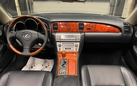 Lexus SC II рестайлинг, 2002 год, 1 850 000 рублей, 15 фотография