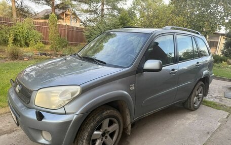 Toyota RAV4, 2004 год, 520 000 рублей, 3 фотография