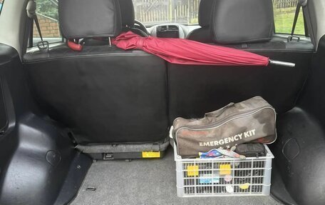 Toyota RAV4, 2004 год, 520 000 рублей, 15 фотография