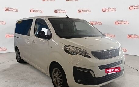 Peugeot Traveller I, 2022 год, 3 360 000 рублей, 2 фотография