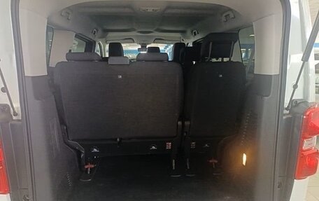 Peugeot Traveller I, 2022 год, 3 360 000 рублей, 12 фотография