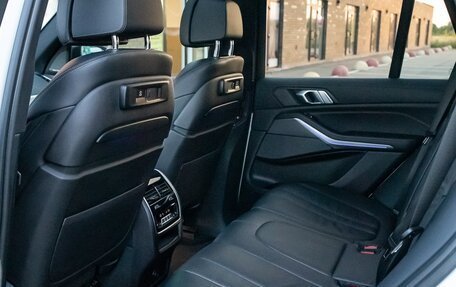 BMW X5, 2019 год, 4 900 000 рублей, 17 фотография