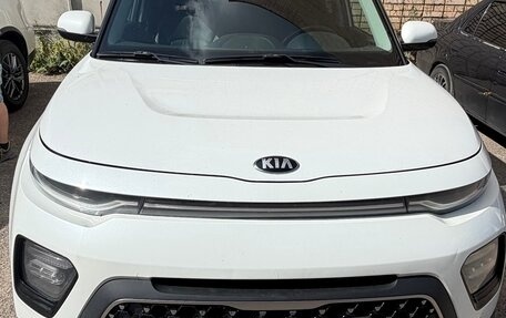 KIA Soul III, 2019 год, 1 950 000 рублей, 2 фотография