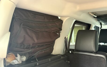 Land Rover Discovery IV, 2011 год, 1 800 000 рублей, 11 фотография
