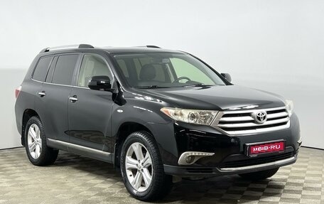 Toyota Highlander III, 2012 год, 2 250 500 рублей, 1 фотография