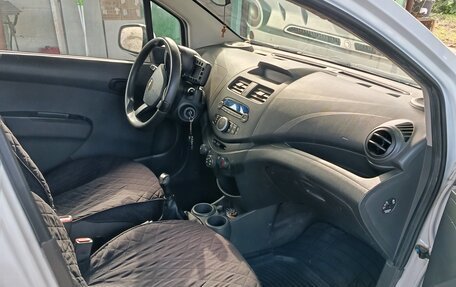 Chevrolet Spark III, 2012 год, 600 000 рублей, 5 фотография