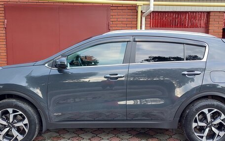 KIA Sportage IV рестайлинг, 2021 год, 2 690 000 рублей, 6 фотография