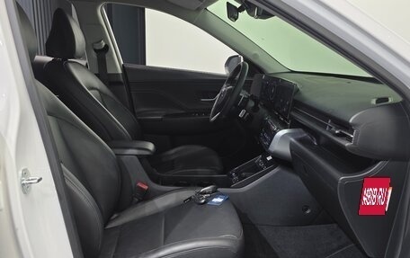 Hyundai Kona, 2023 год, 2 353 000 рублей, 9 фотография