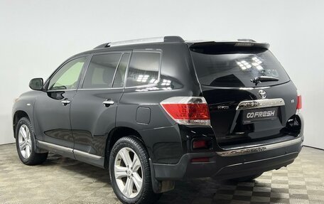 Toyota Highlander III, 2012 год, 2 250 500 рублей, 2 фотография