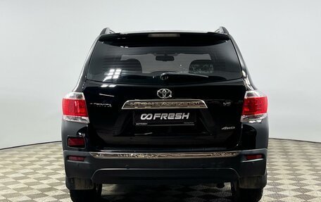 Toyota Highlander III, 2012 год, 2 250 500 рублей, 4 фотография