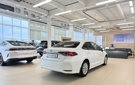 Toyota Corolla, 2021 год, 2 179 000 рублей, 6 фотография