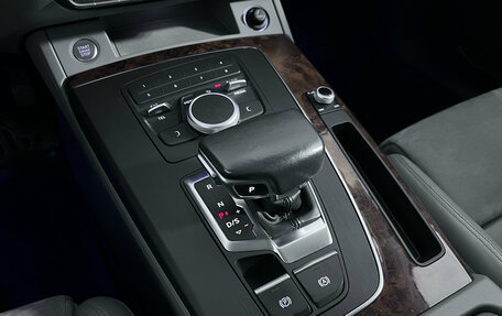 Audi Q5, 2017 год, 2 590 000 рублей, 15 фотография