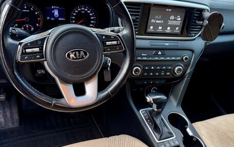 KIA Sportage IV рестайлинг, 2018 год, 2 300 000 рублей, 5 фотография
