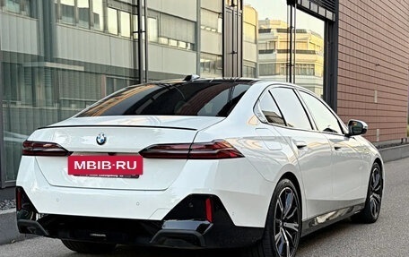 BMW 5 серия, 2026 год, 8 970 000 рублей, 5 фотография