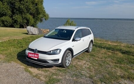 Volkswagen Golf VII, 2016 год, 1 800 000 рублей, 3 фотография