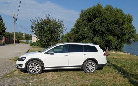Volkswagen Golf VII, 2016 год, 1 800 000 рублей, 9 фотография
