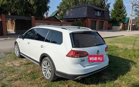 Volkswagen Golf VII, 2016 год, 1 800 000 рублей, 6 фотография