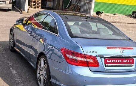 Mercedes-Benz E-Класс, 2012 год, 1 650 000 рублей, 2 фотография