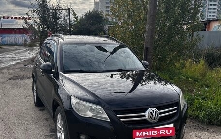 Volkswagen Tiguan I, 2011 год, 780 000 рублей, 2 фотография