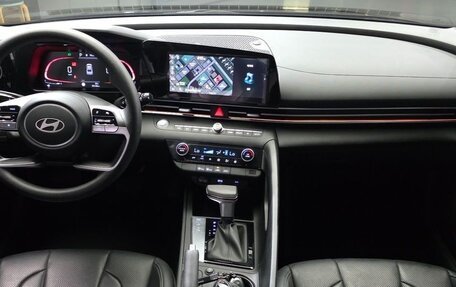 Hyundai Avante, 2024 год, 1 820 000 рублей, 10 фотография