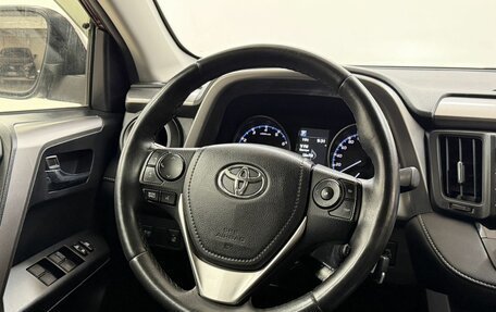 Toyota RAV4, 2016 год, 2 297 000 рублей, 18 фотография