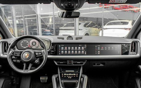 Porsche Cayenne III, 2023 год, 15 700 000 рублей, 27 фотография