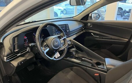 Hyundai Elantra, 2020 год, 2 050 000 рублей, 23 фотография