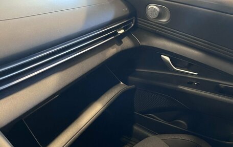 Hyundai Elantra, 2020 год, 2 050 000 рублей, 30 фотография