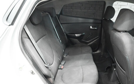 KIA Rio III рестайлинг, 2013 год, 750 000 рублей, 11 фотография