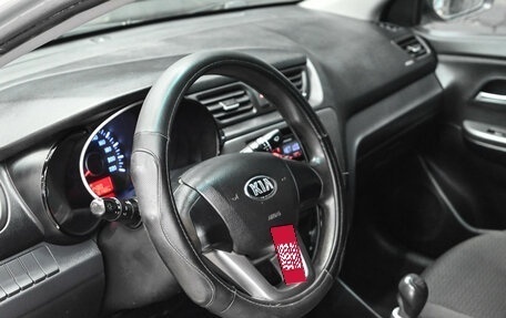 KIA Rio III рестайлинг, 2013 год, 750 000 рублей, 16 фотография