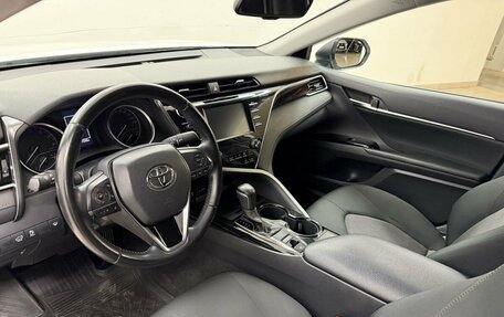 Toyota Camry, 2020 год, 2 895 000 рублей, 11 фотография