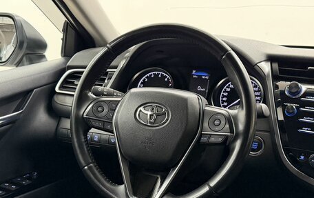 Toyota Camry, 2020 год, 2 895 000 рублей, 18 фотография