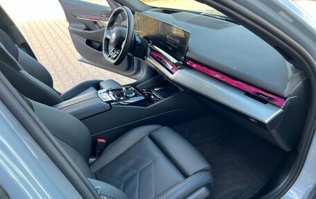 BMW 5 серия, 2026 год, 8 670 000 рублей, 10 фотография