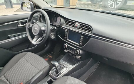 KIA Rio IV, 2018 год, 1 399 000 рублей, 4 фотография