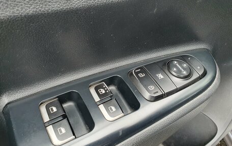 KIA Rio IV, 2018 год, 1 399 000 рублей, 8 фотография