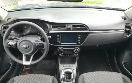 KIA Rio IV, 2018 год, 1 399 000 рублей, 10 фотография