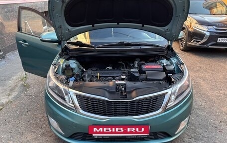 KIA Rio III рестайлинг, 2013 год, 700 000 рублей, 3 фотография