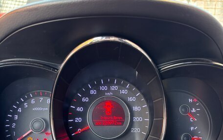 KIA Rio III рестайлинг, 2013 год, 700 000 рублей, 16 фотография