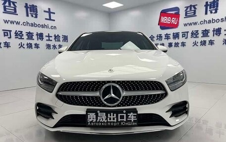 Mercedes-Benz A-Класс, 2022 год, 1 743 757 рублей, 2 фотография