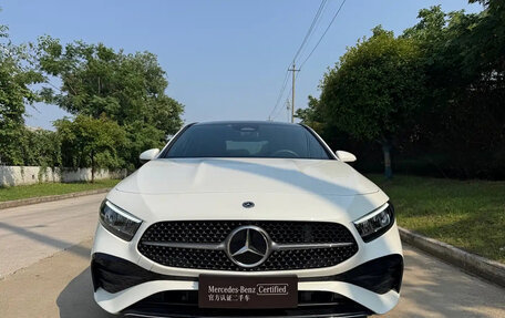 Mercedes-Benz A-Класс, 2023 год, 1 535 000 рублей, 2 фотография