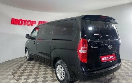 Hyundai Grand Starex Grand Starex I рестайлинг 2, 2007 год, 1 050 000 рублей, 6 фотография