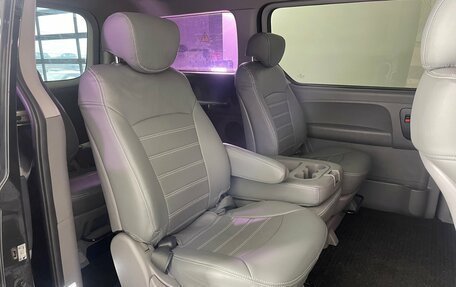 Hyundai Grand Starex Grand Starex I рестайлинг 2, 2007 год, 1 050 000 рублей, 20 фотография